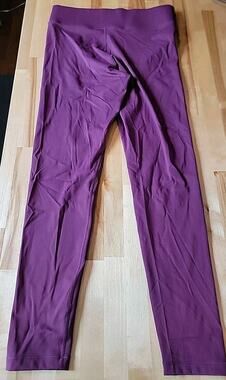 Bandier Purple Yoga Pants A10